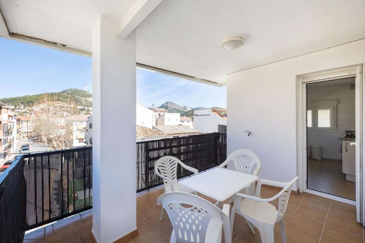 Piso en venta en GRANADA, Huetor de Santillan, Referencia: FH01551/4960 Piso en venta en GRANADA