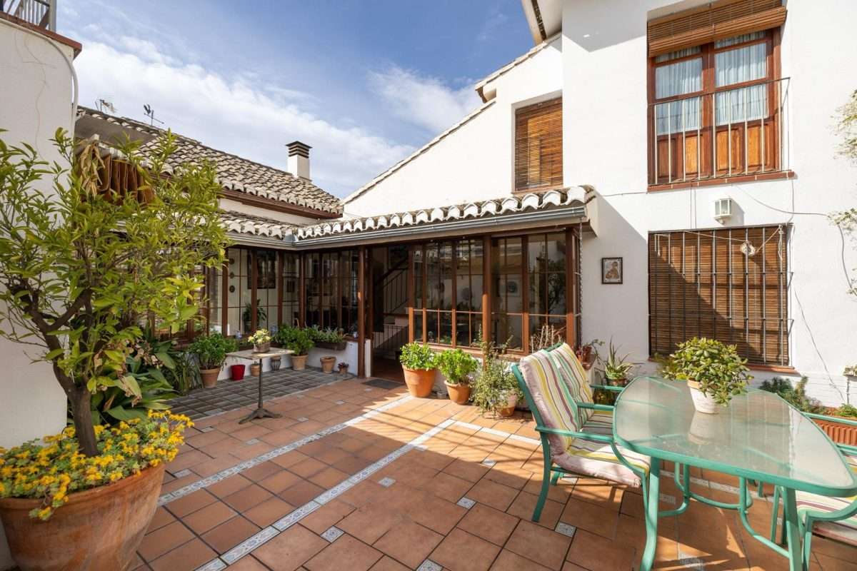 Casa en venta en GRANADA, Granada, Referencia: 15620/6473 Casa en venta en GRANADA