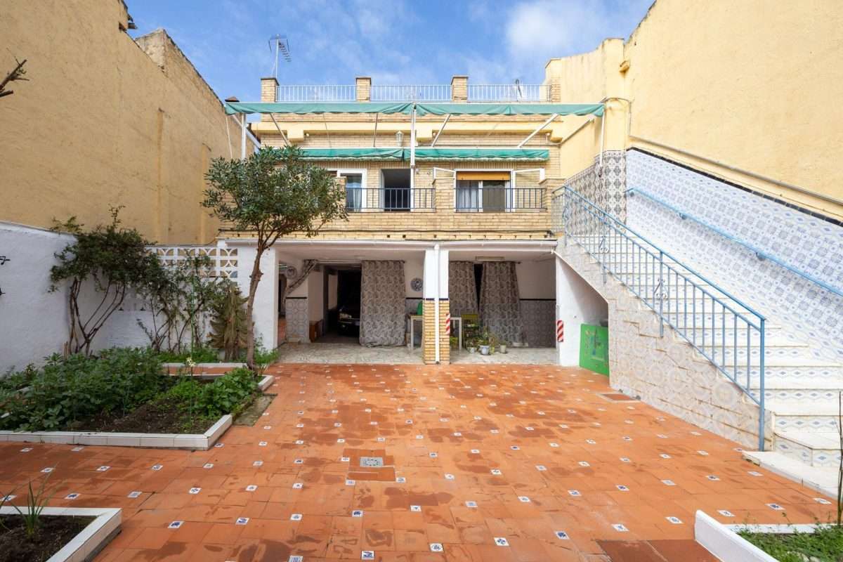 Casa en venta en GRANADA