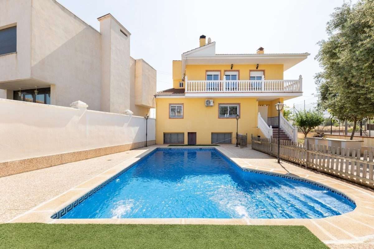 Casa en venta en GRANADA