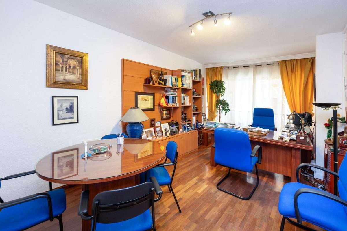 Piso en venta en GRANADA