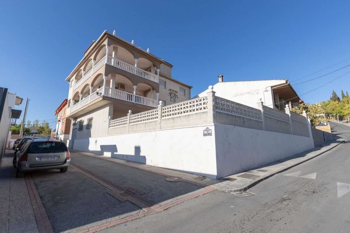 Pareado en venta en GRANADA