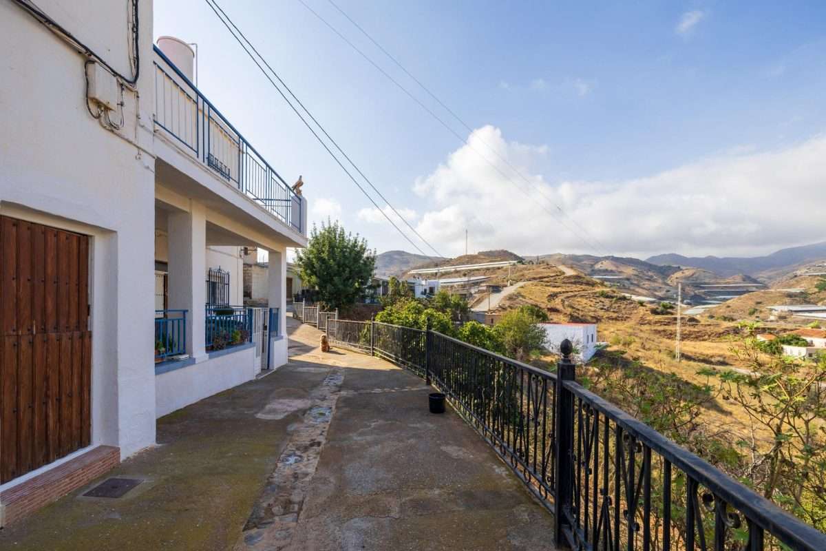 Chalet en venta en GRANADA