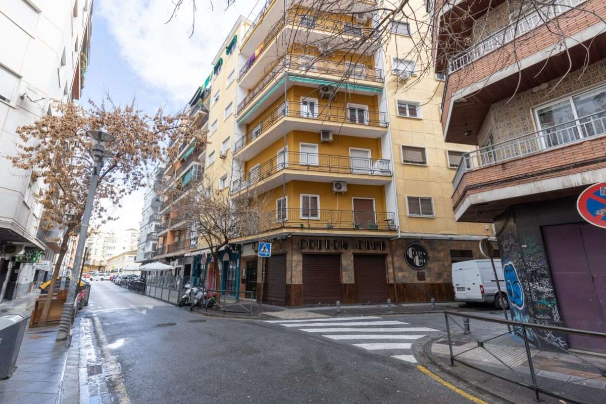 Piso en venta en GRANADA, Granada, Referencia: HX-0343-26/6522 Piso en venta en GRANADA