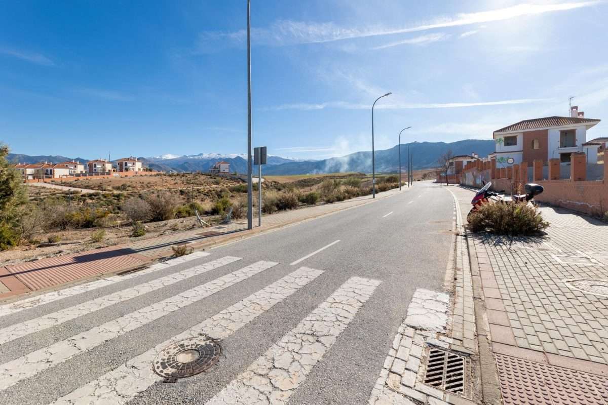 Parcela en venta en GRANADA, Otura, Referencia: E-01142/4589 Parcela en venta en GRANADA