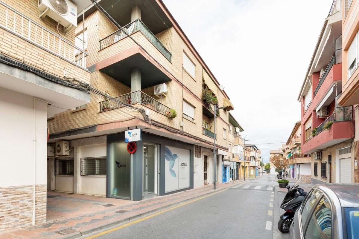 Local comercial en venta en GRANADA, Armilla, Referencia: E-01192/4589 Local comercial en venta en GRANADA