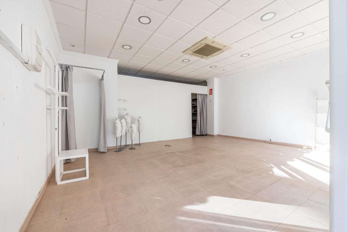 Local comercial en venta en GRANADA