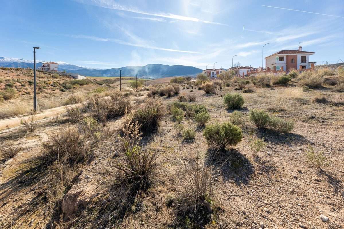 Parcela en venta en GRANADA, Otura, Referencia: E-01133/4589 Parcela en venta en GRANADA
