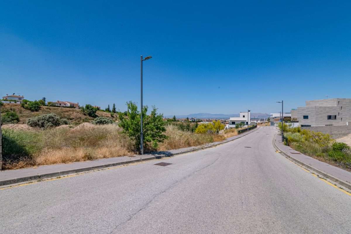 Terreno urbano en venta en GRANADA