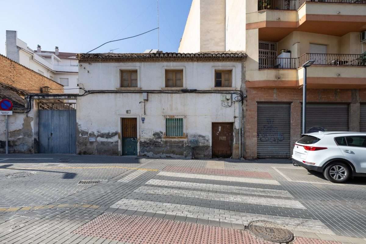 Solar en venta en GRANADA