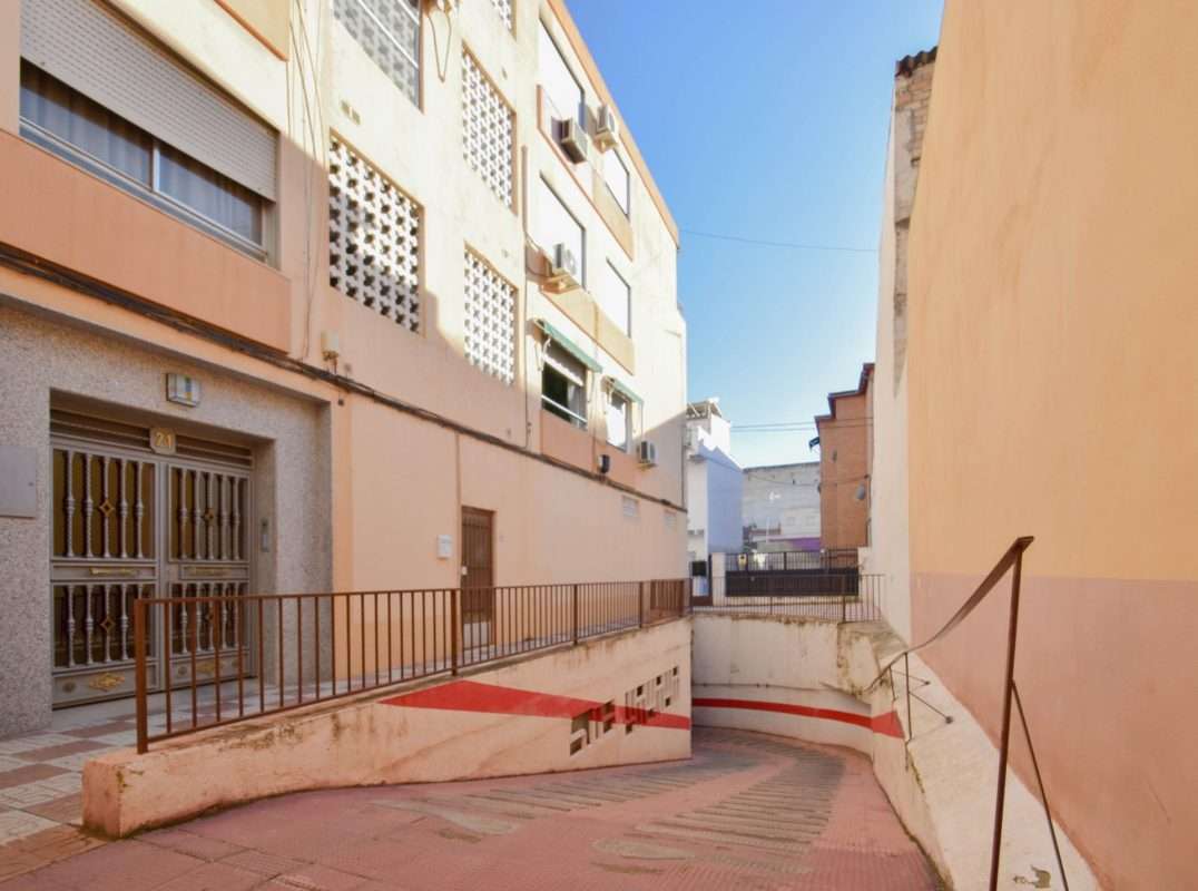 Garaje en venta en GRANADA