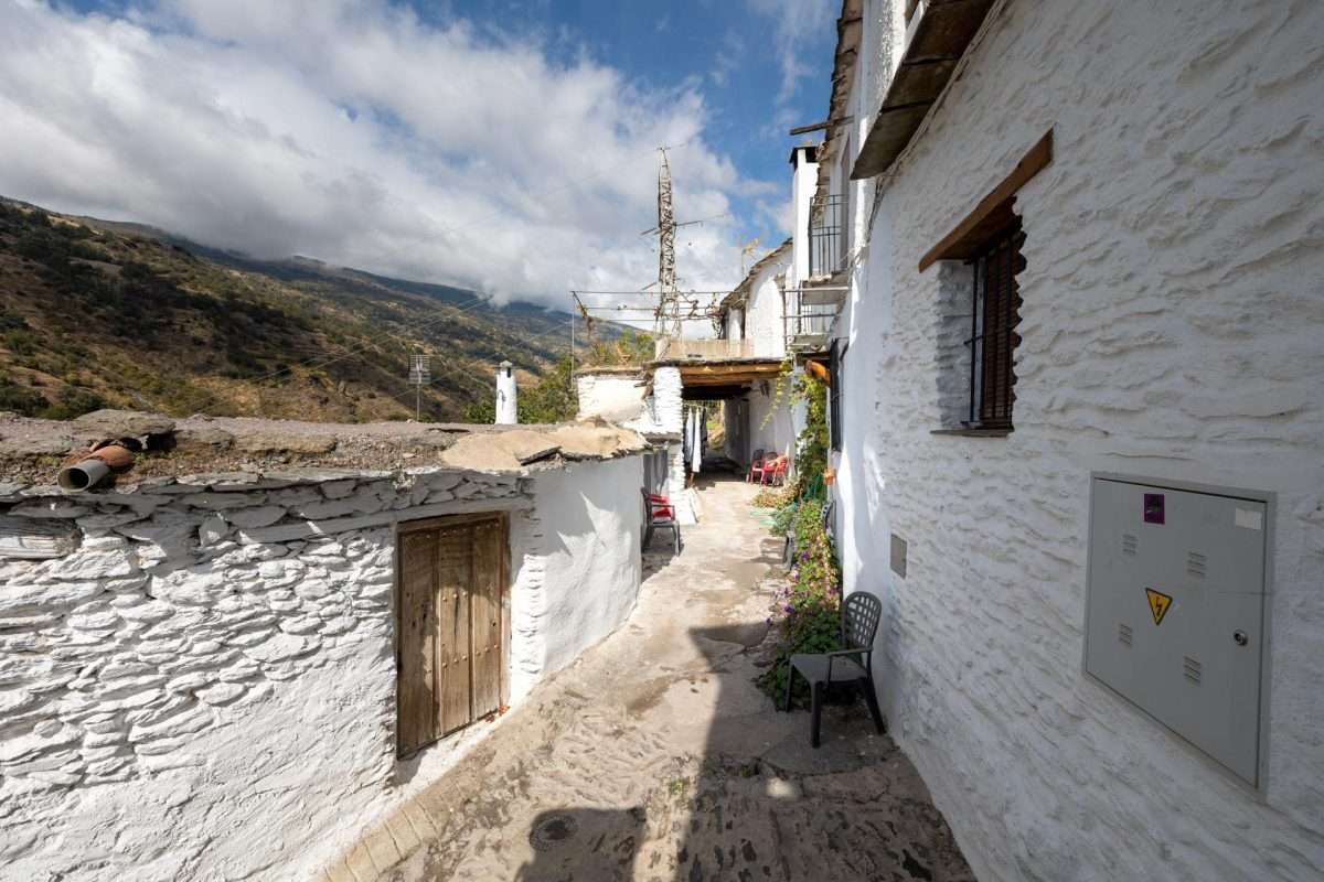 Solar en venta en GRANADA, Pampaneira, Referencia: E-NI-RODADERA-25/3795 Solar en venta en GRANADA