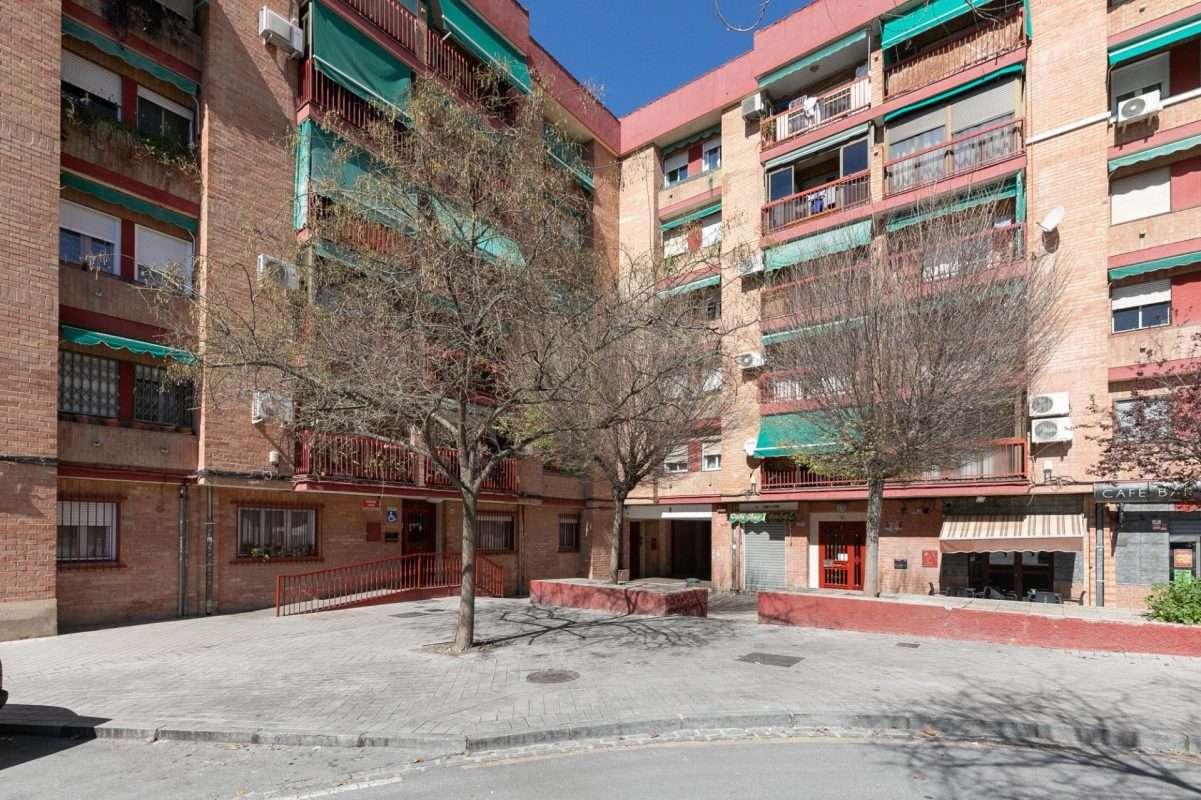 Piso en venta en GRANADA