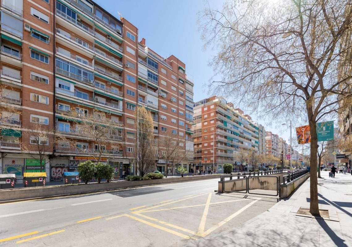 Piso en venta en GRANADA