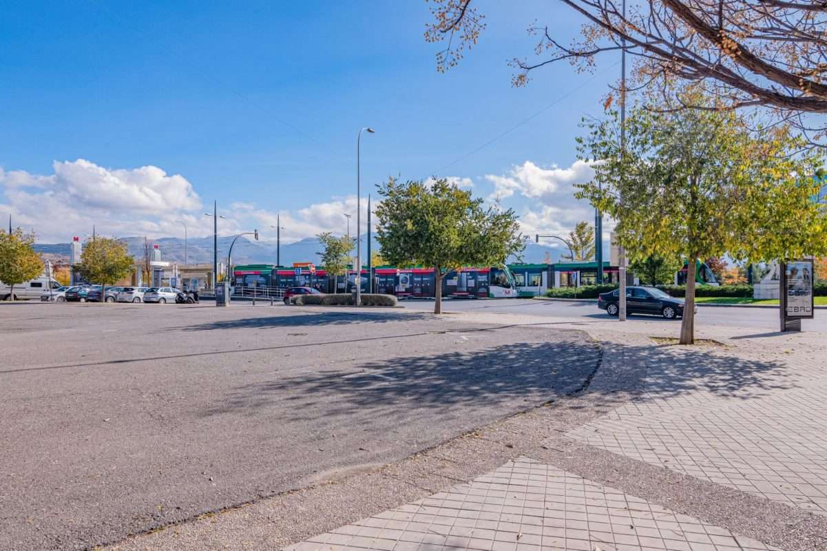 Piso en venta en GRANADA, Granada, Referencia: DH05710 Piso en venta en GRANADA