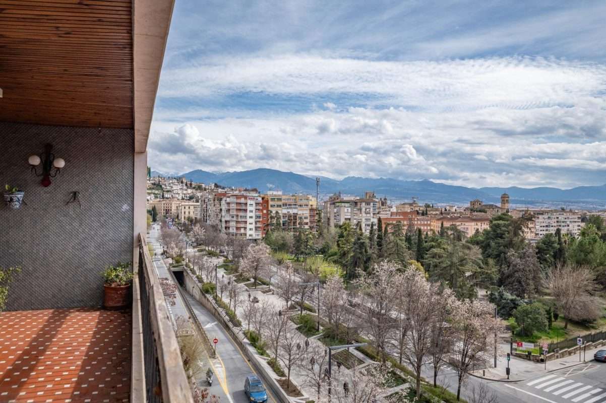 Piso en venta en GRANADA