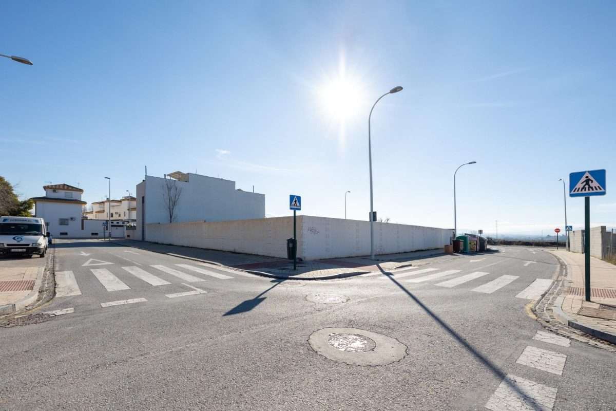 Parcela en venta en GRANADA, Granada, Referencia: 20332/4348 Parcela en venta en GRANADA
