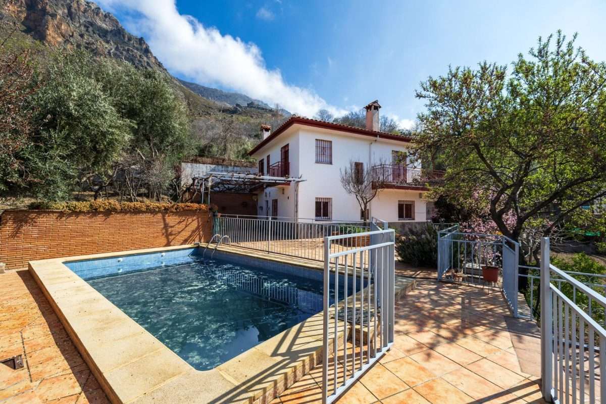 Chalet en venta en GRANADA, Guejar Sierra, Referencia: N371/5287 Chalet en venta en GRANADA