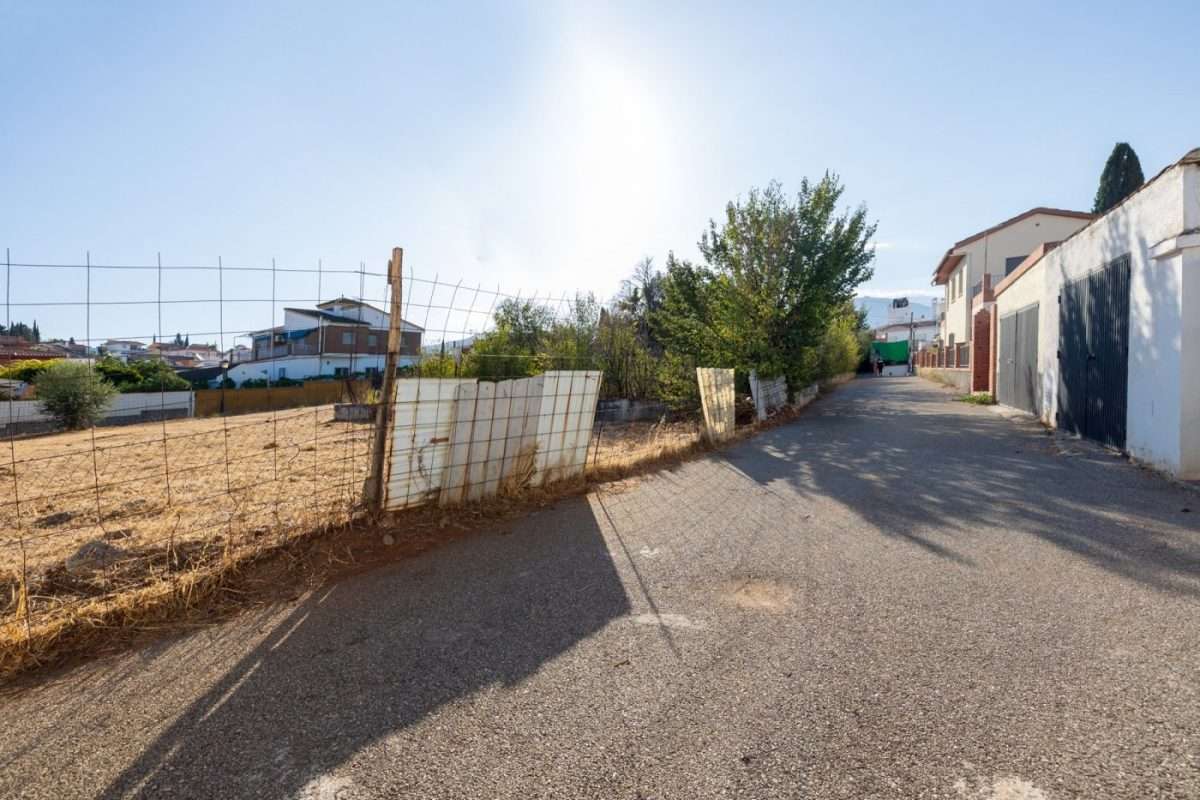 Solar en venta en GRANADA, Huetor Vega, Referencia: 20199/4348 Solar en venta en GRANADA