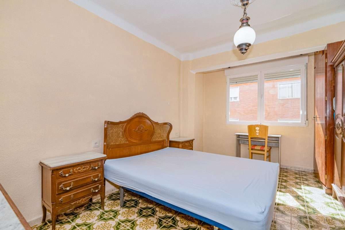Piso en venta en GRANADA