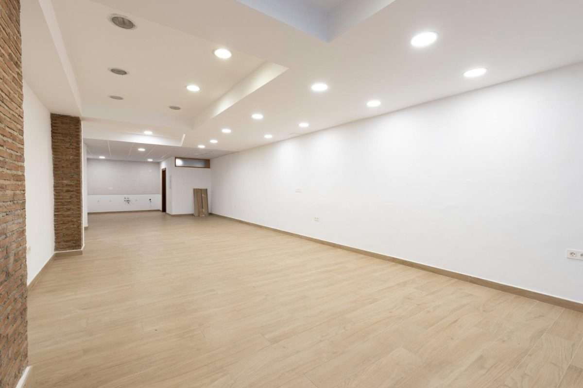 Local comercial en venta en GRANADA, Granada, Referencia: HX-0380-26/6522 Local comercial en venta en GRANADA