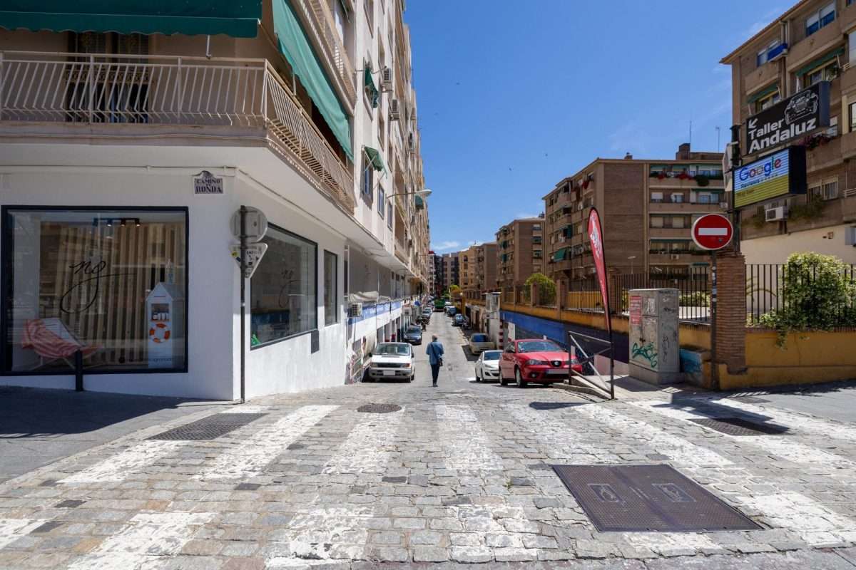 Local comercial en venta en GRANADA