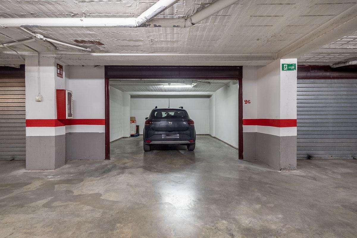 Garaje en venta en GRANADA