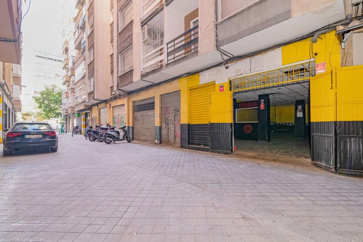 Local comercial en venta en GRANADA
