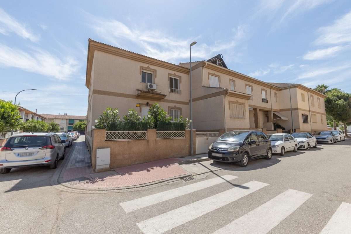 Adosado en venta en GRANADA