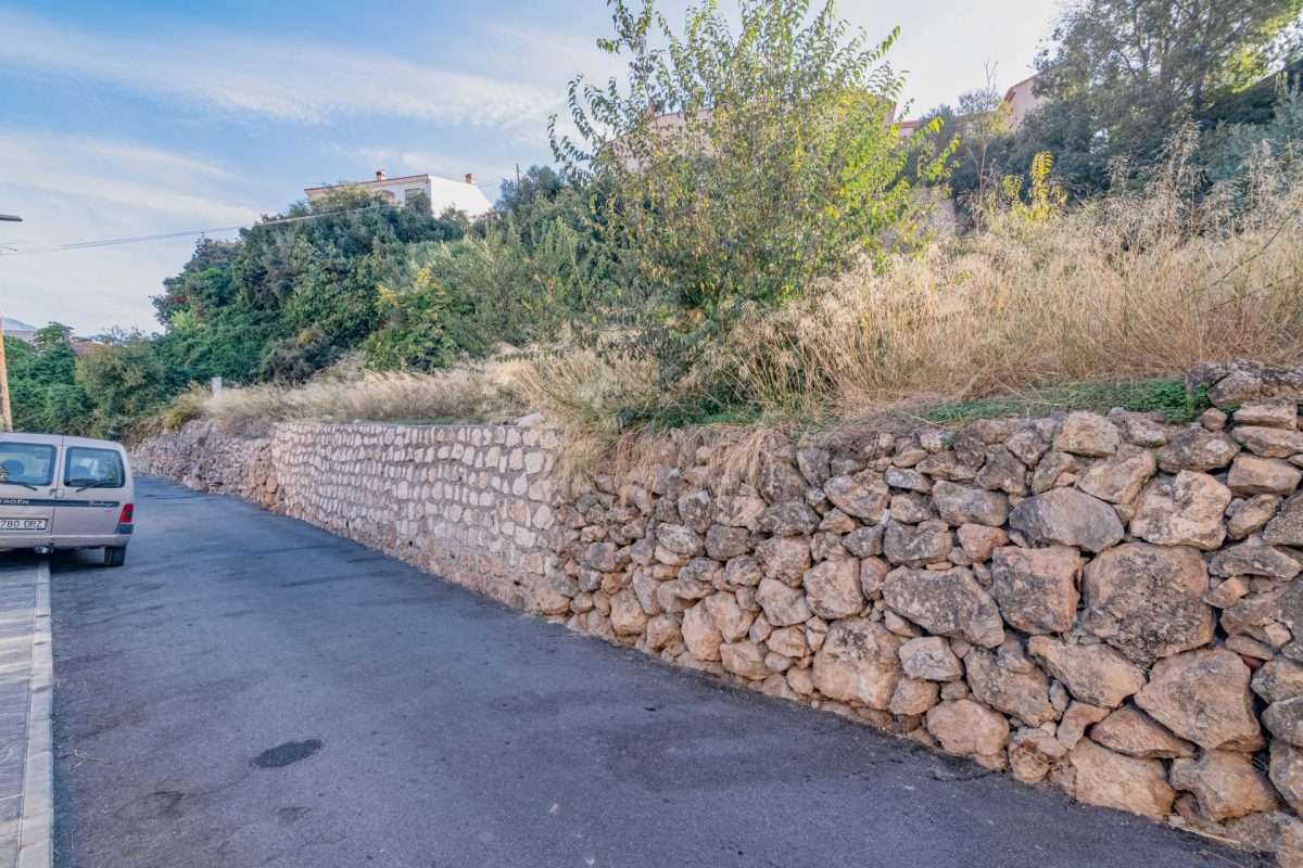 Terreno urbano en venta en GRANADA, Velez de Benaudalla, Referencia: DH06581 Terreno urbano en venta en GRANADA