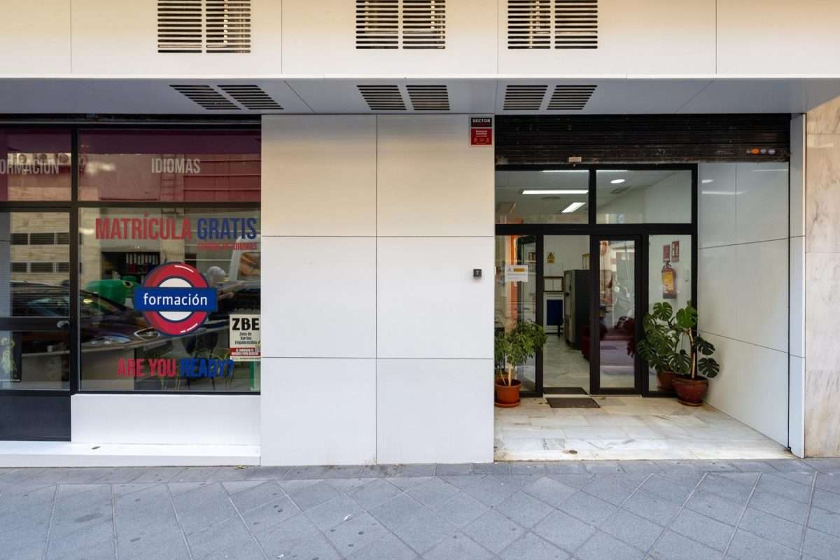 Local comercial en venta en GRANADA