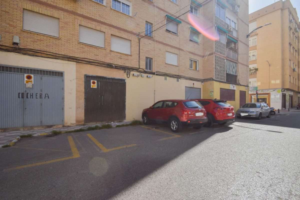 Local comercial en venta en GRANADA