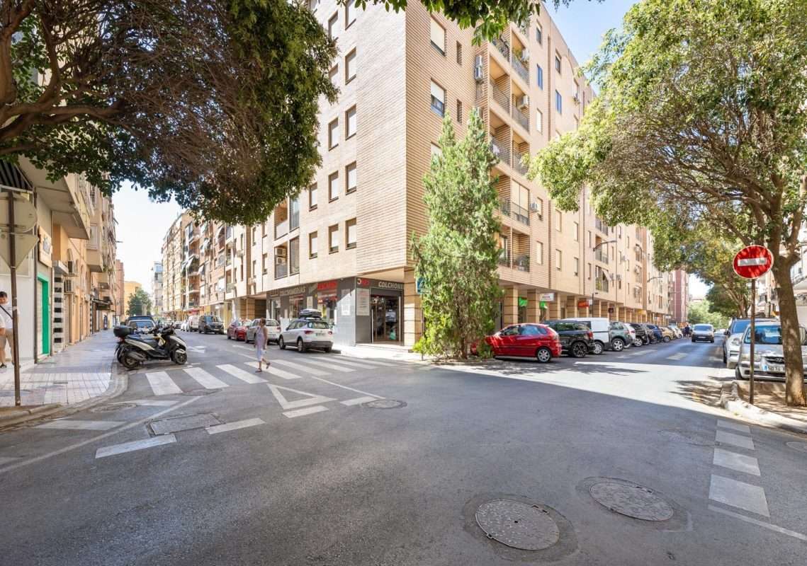 Garaje en venta en GRANADA