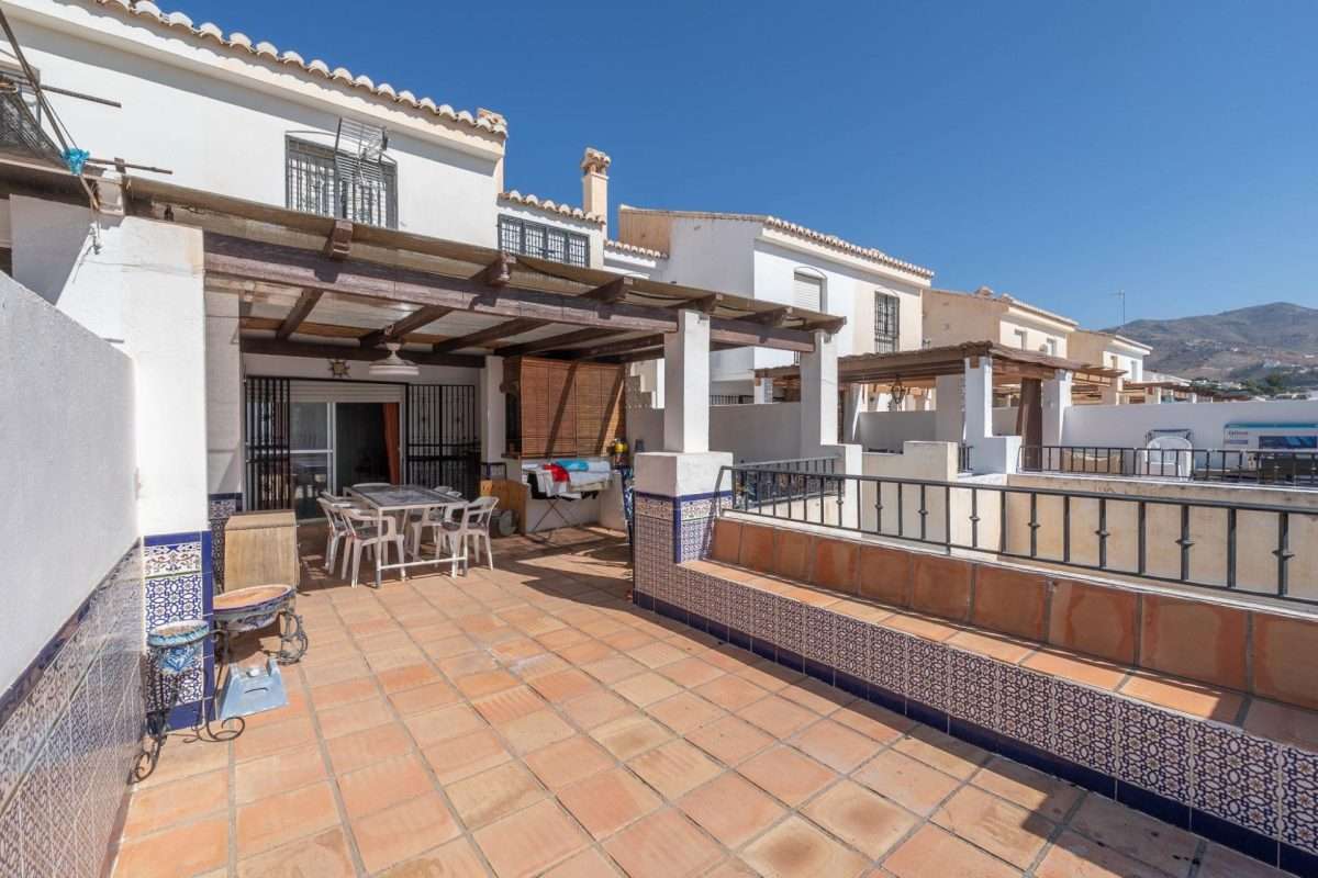 Chalet en venta en GRANADA