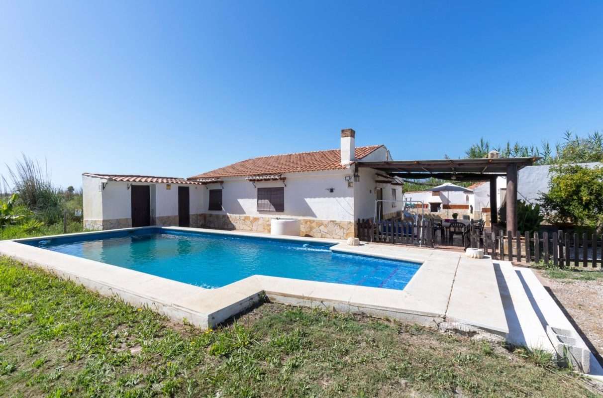 Chalet en venta en GRANADA