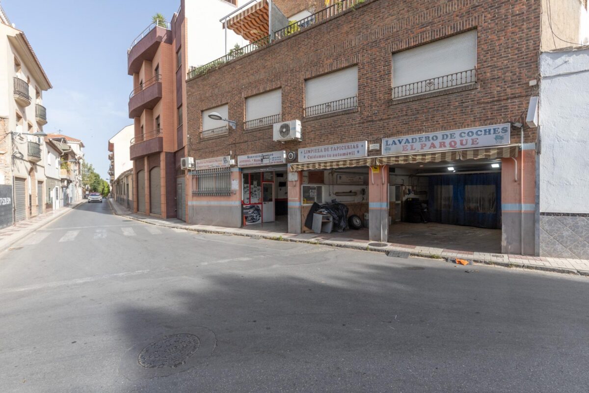 Local comercial en venta en GRANADA, Maracena, Referencia: DH07087 Local comercial en venta en GRANADA