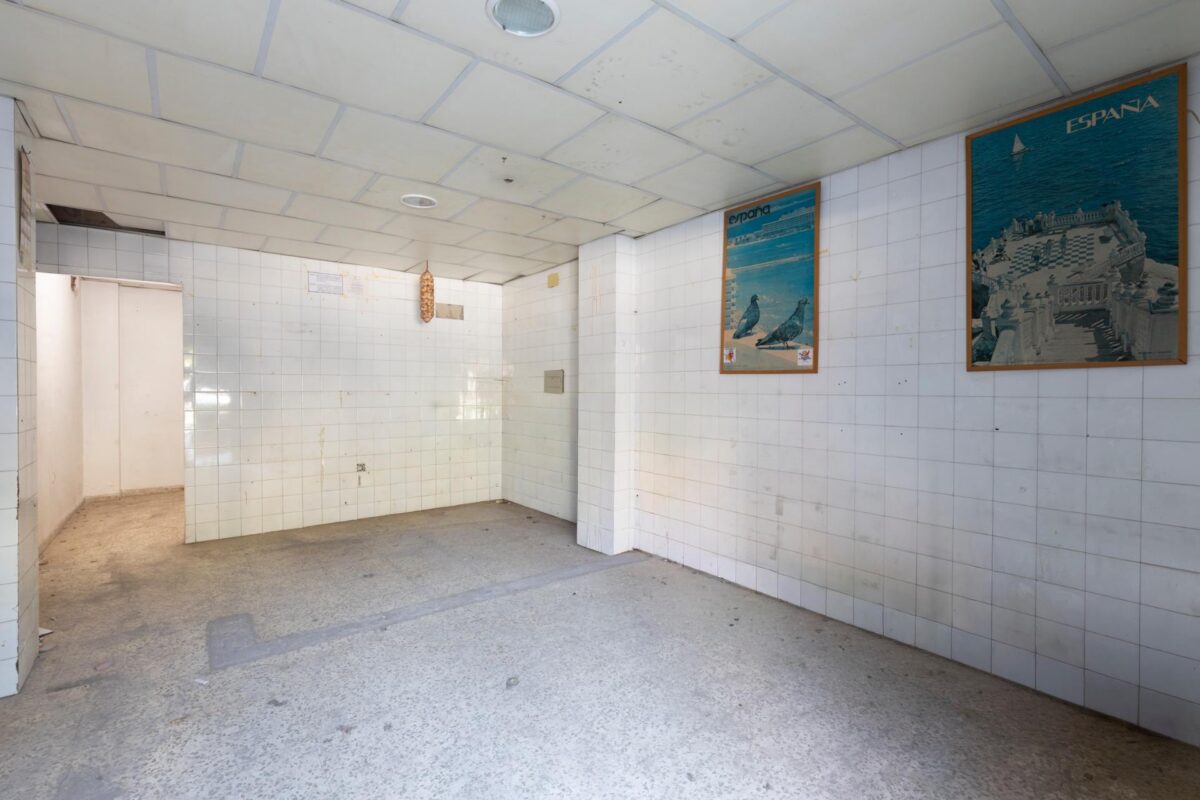 Local comercial en venta en GRANADA