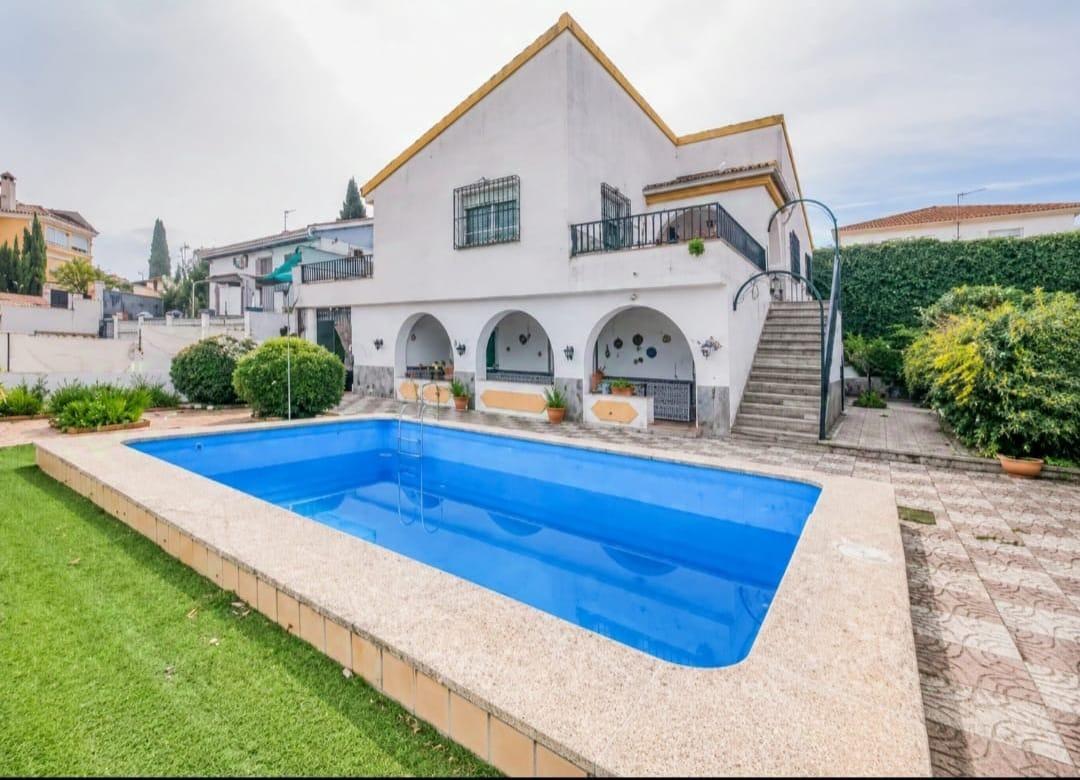 Chalet en venta en GRANADA