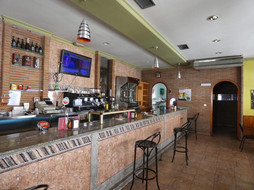 Local comercial en venta en GRANADA