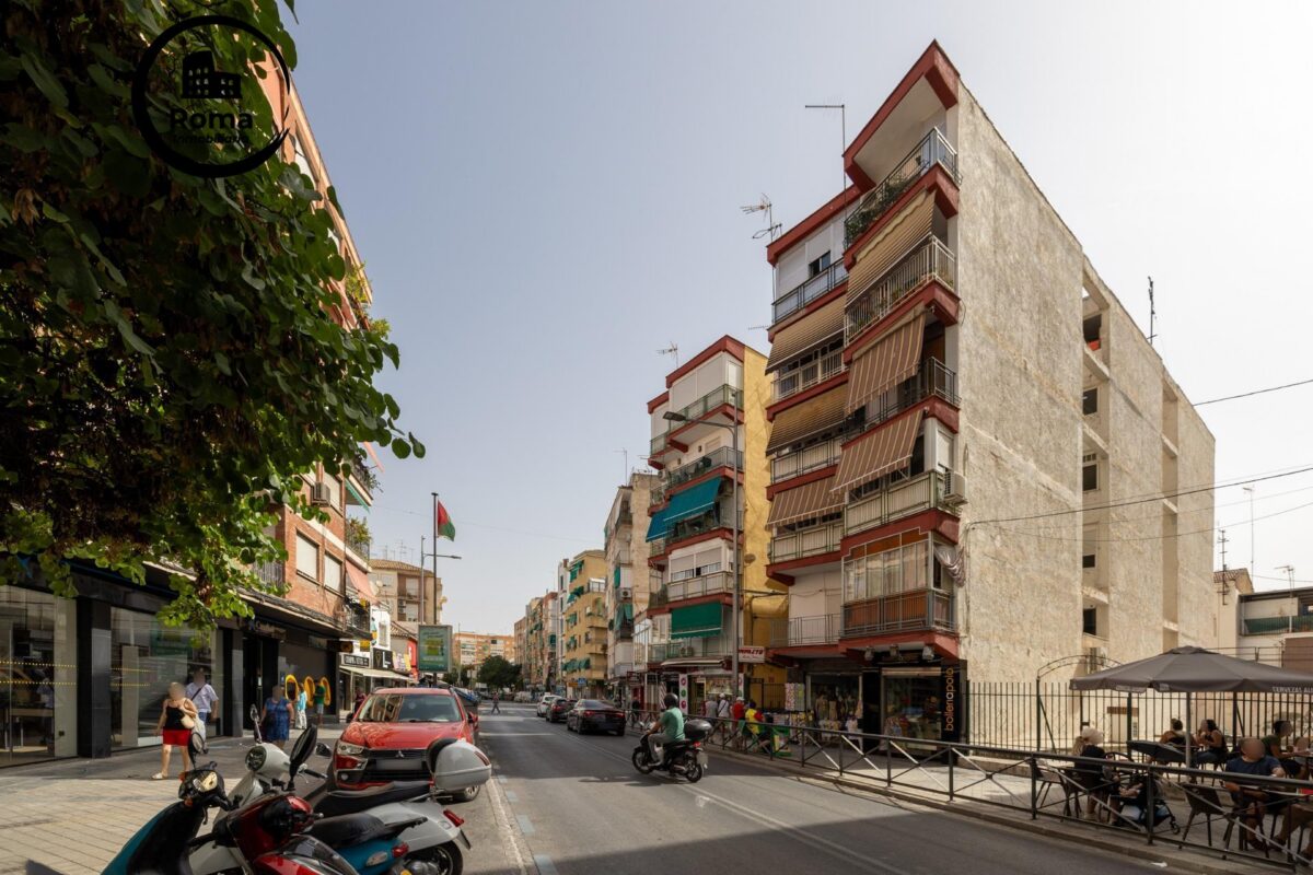 Piso en venta en GRANADA