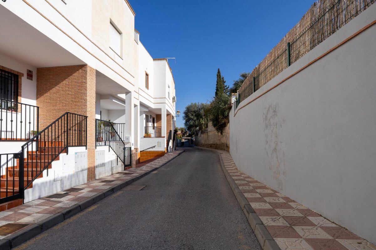 Adosado en venta en GRANADA, La Zubia, Referencia: E-NI-ZUBIA-25/3795 Adosado en venta en GRANADA