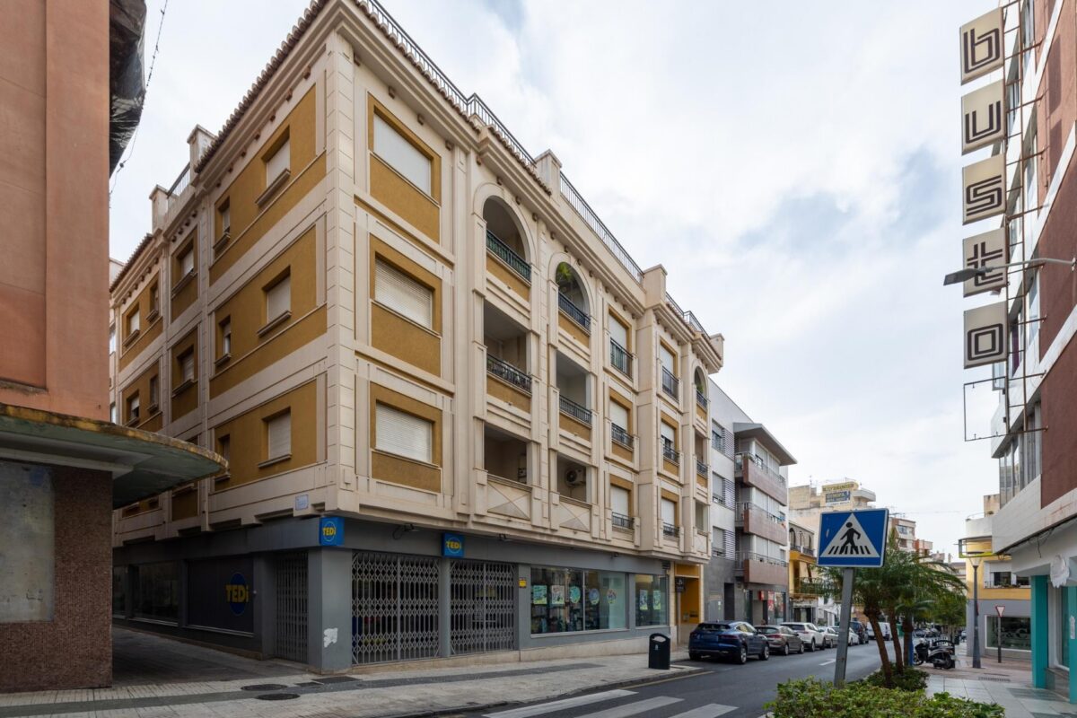 Piso en venta en GRANADA