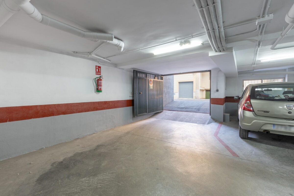 Garaje en venta en GRANADA