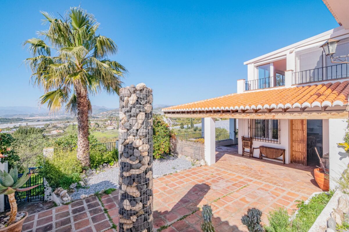 Chalet en venta en GRANADA, Motril, Referencia: DH07277 Chalet en venta en GRANADA