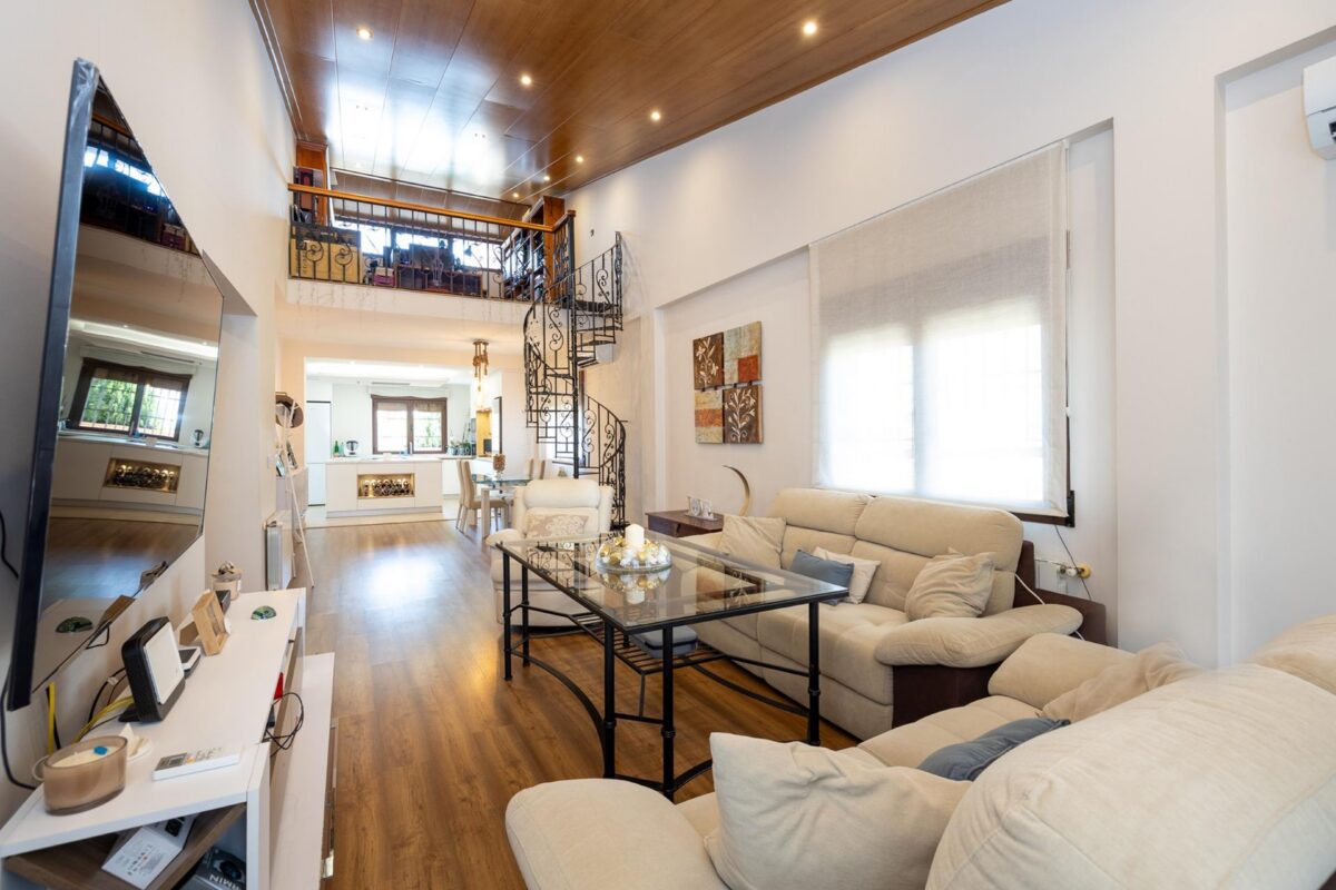 Chalet en venta en GRANADA, Otura, Referencia: DH07292 Chalet en venta en GRANADA