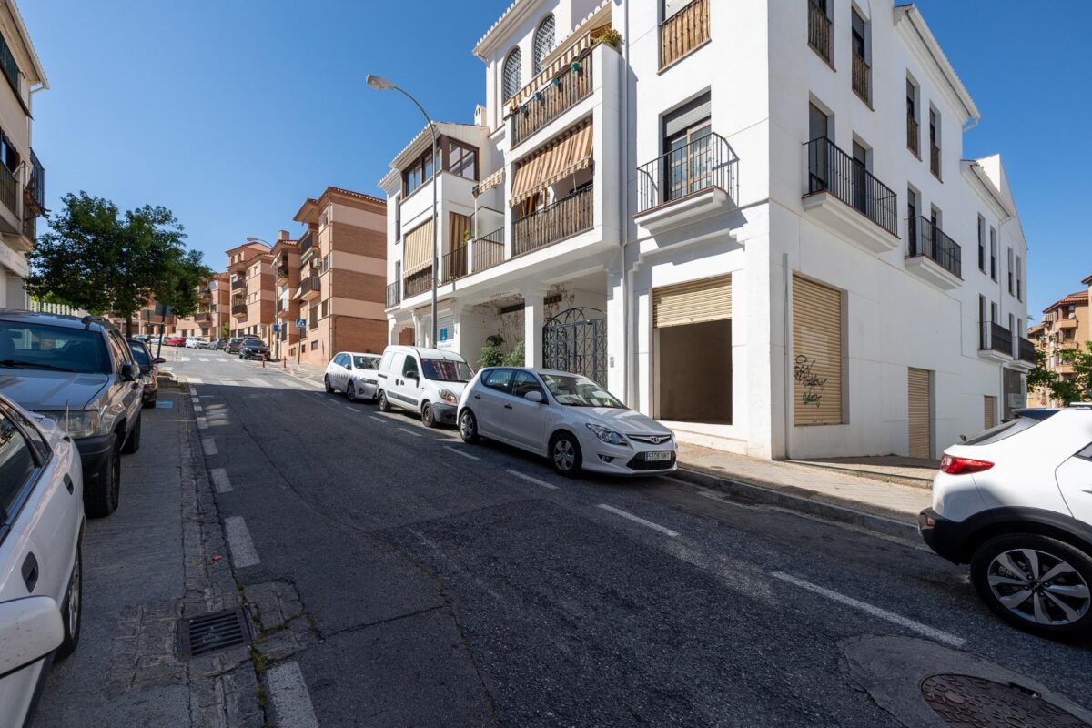 Local comercial en venta en GRANADA
