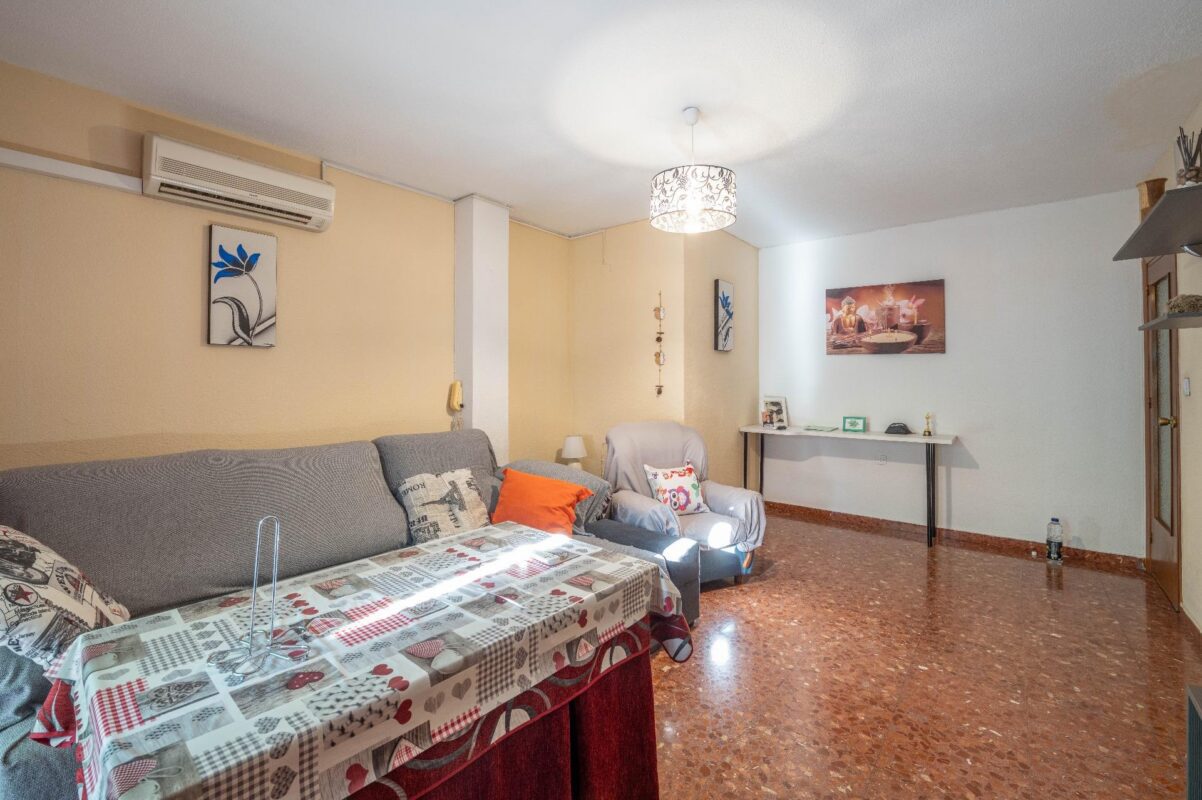 Piso en venta en GRANADA