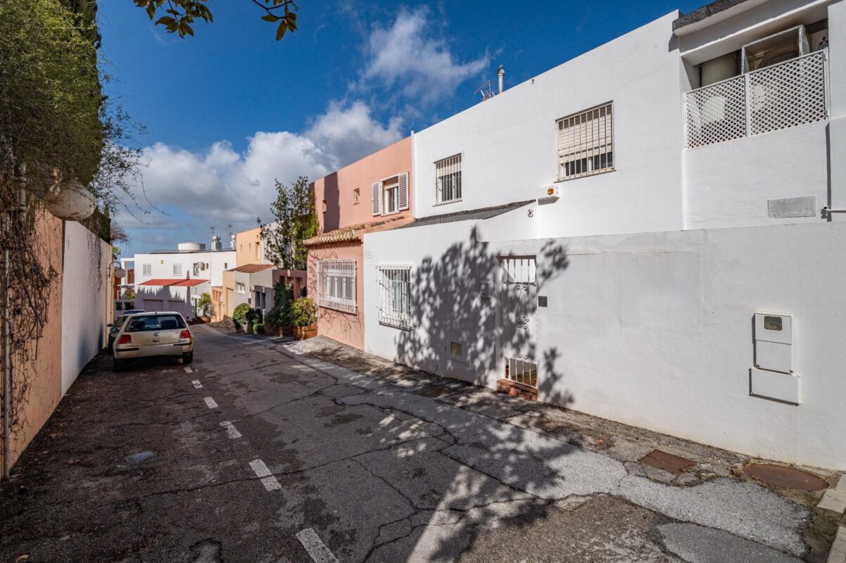 Pareado en venta en GRANADA